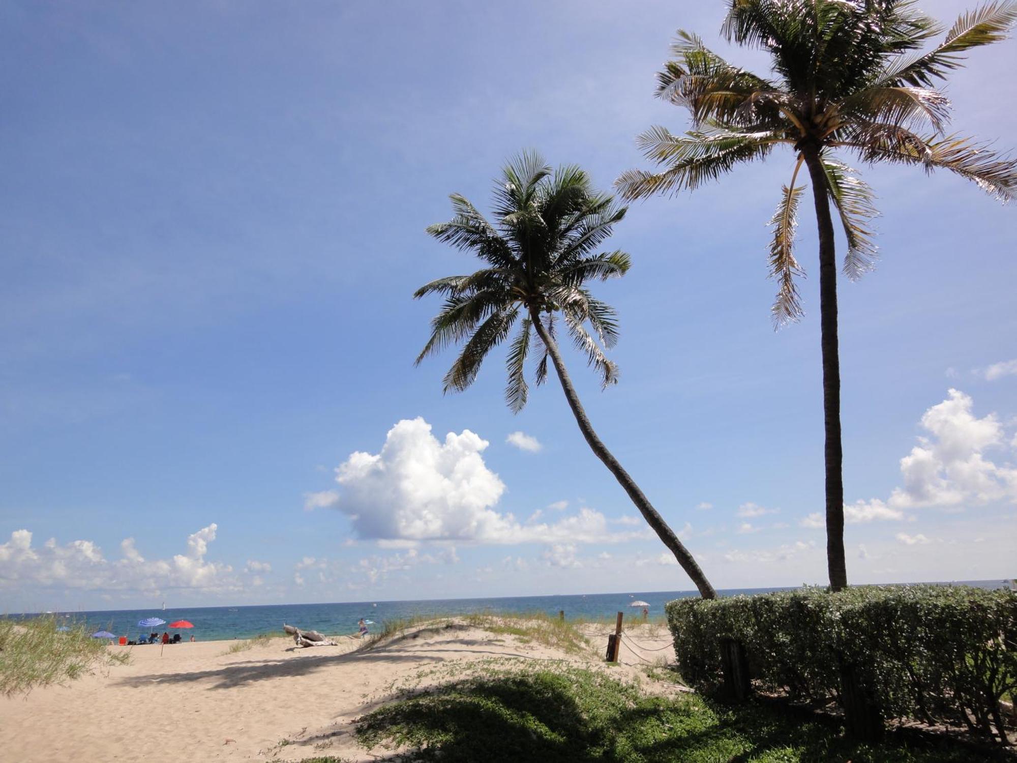 Oceans Beach Resort & Suites Pompano Beach Exterior foto