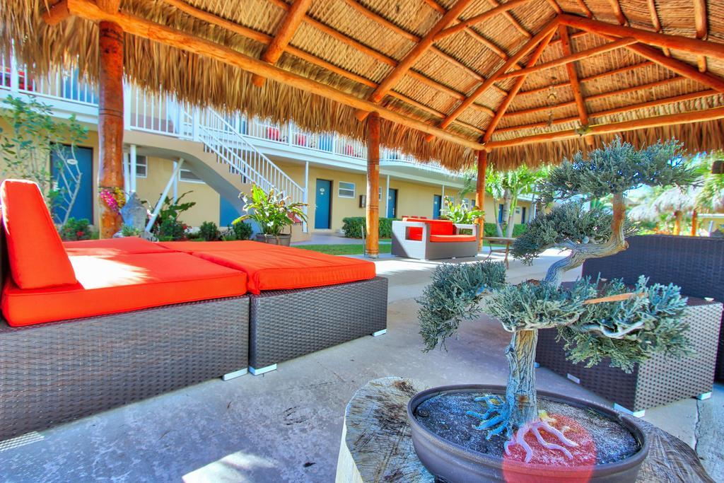 Oceans Beach Resort & Suites Pompano Beach Exterior foto