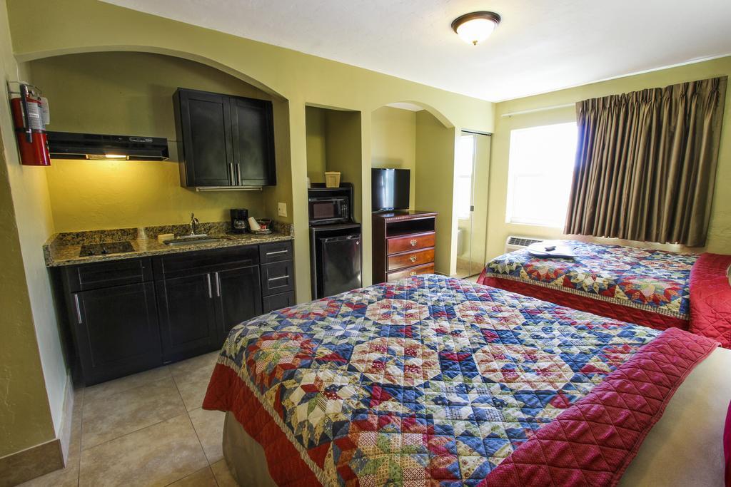 Oceans Beach Resort & Suites Pompano Beach Exterior foto