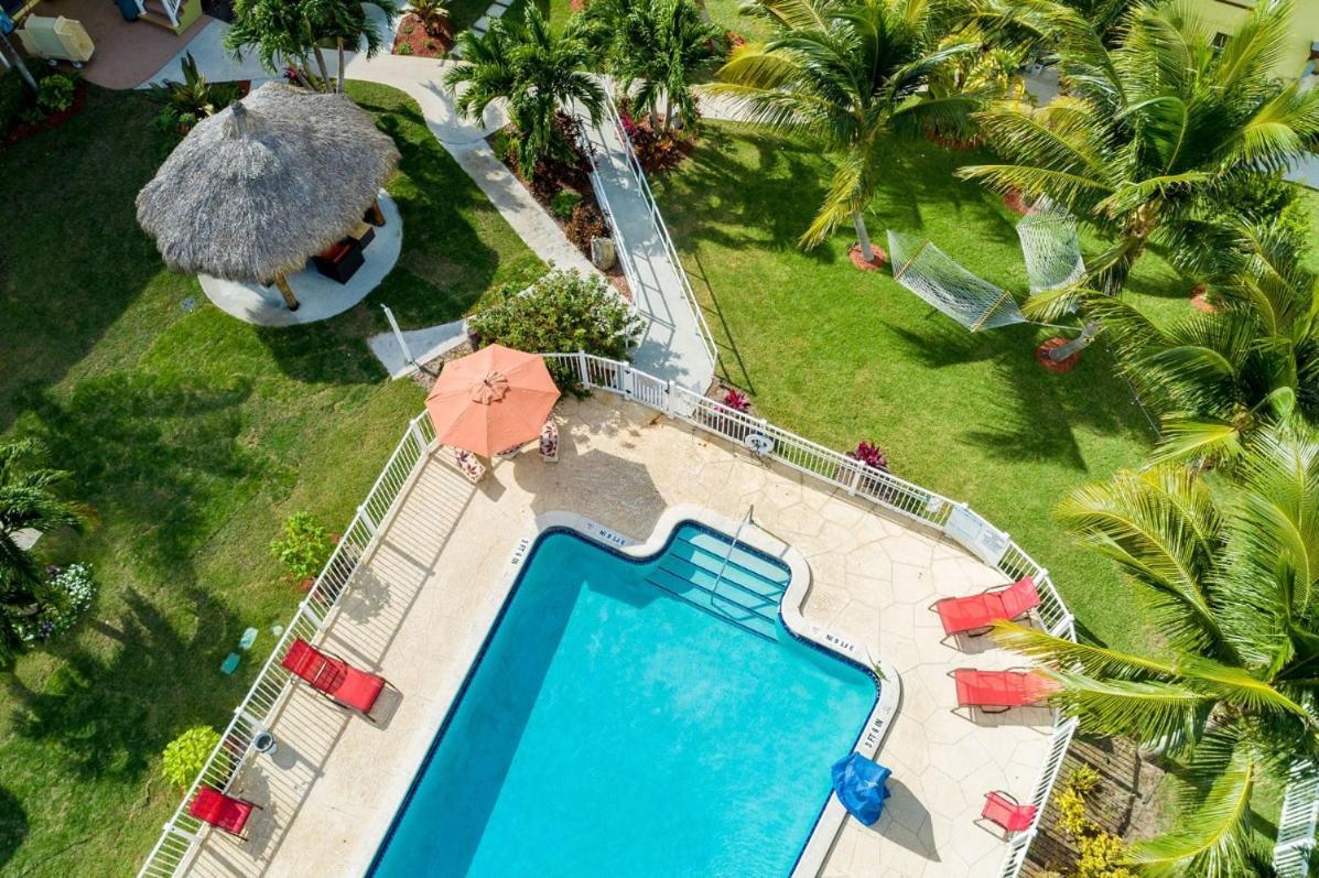 Oceans Beach Resort & Suites Pompano Beach Exterior foto