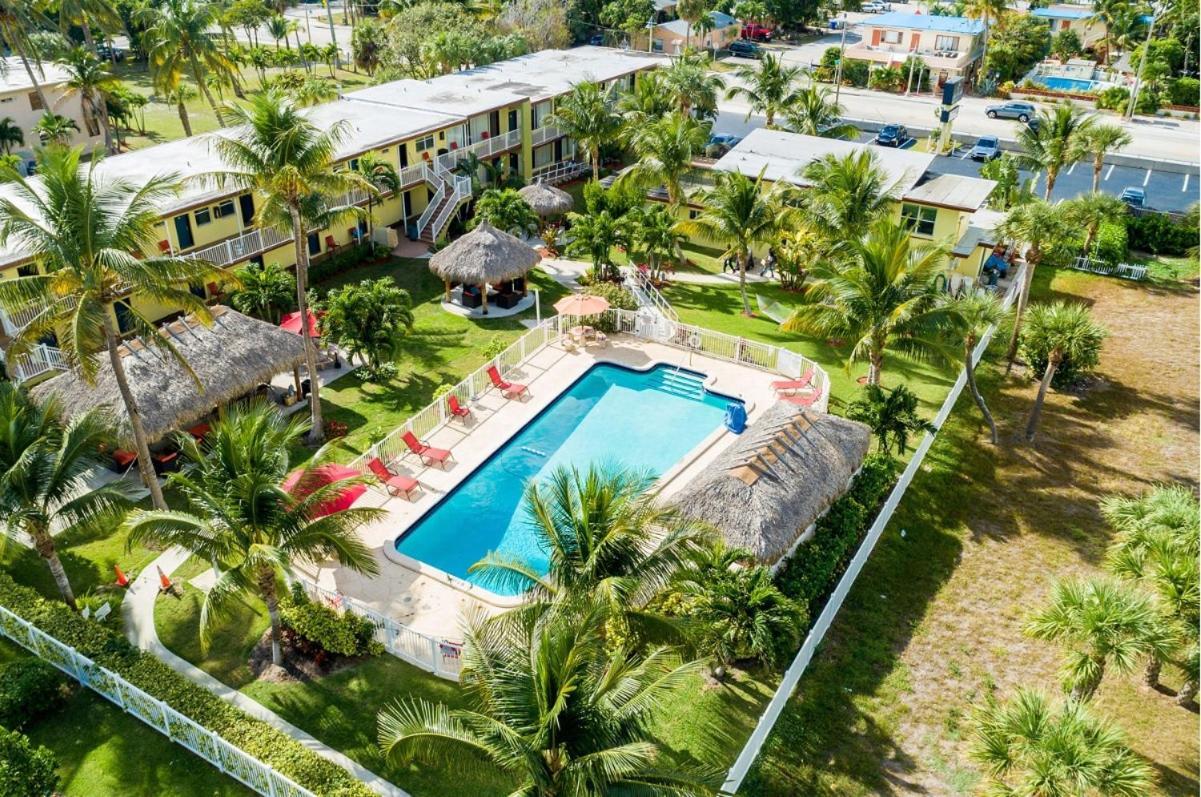 Oceans Beach Resort & Suites Pompano Beach Exterior foto